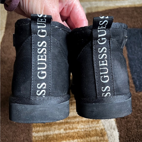 Guess faux fur lined ankle boots women’s size 9 - Picture 5 of 8